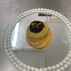 zeppola cioccolato e pistacchio